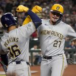 Willy Adames conecta dos jonrones, incluido un grand slam, en la victoria de los Cerveceros sobre los D-backs