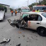 Accidente de tránsito en Santiago deja una persona atrapada y ocho lesionados