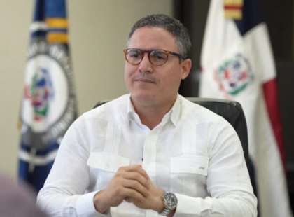 Autoridades dialogan con director de APORDOM para optimizar gobernanza del puerto de Barahona